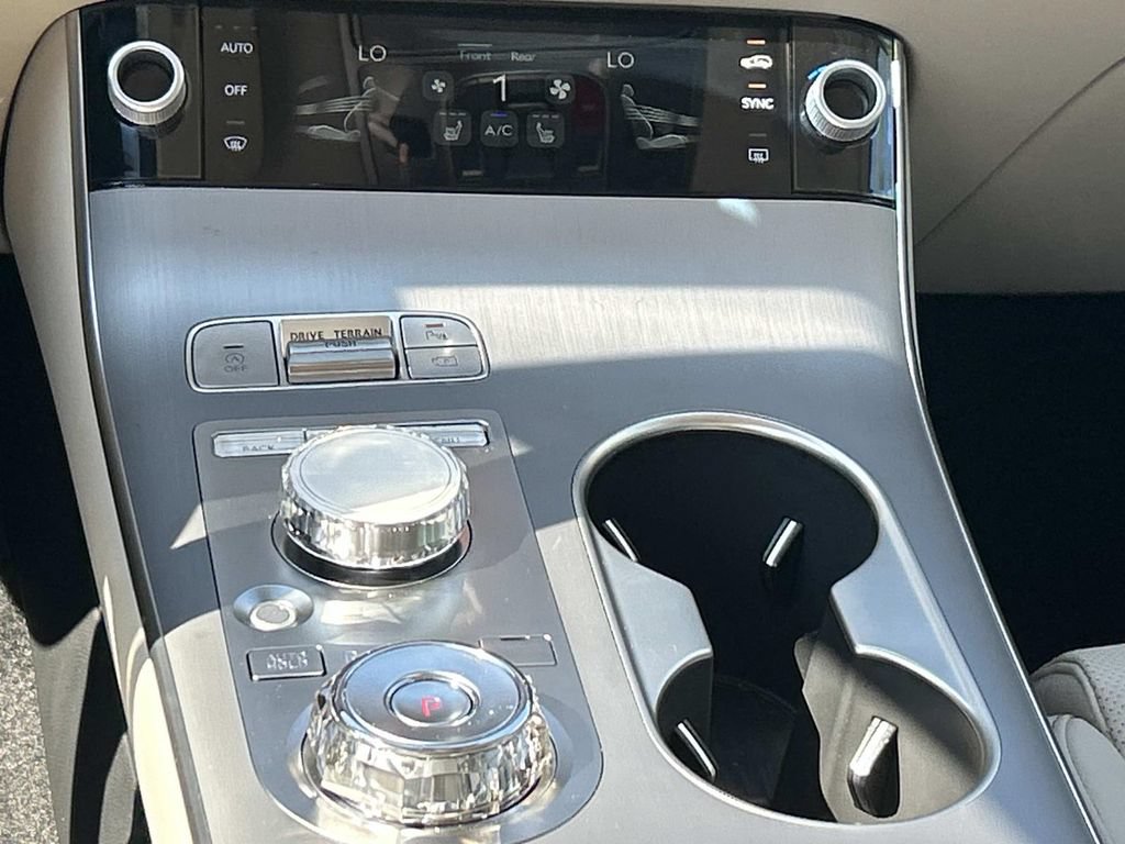 New 2026 Genesis GV70 2.5T Select AWD/4WD image 28