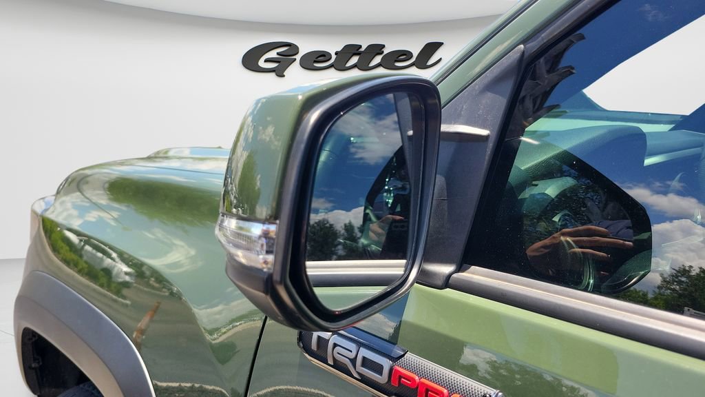 Used 2020 Toyota Tacoma TRD Pro AWD/4WD image 28