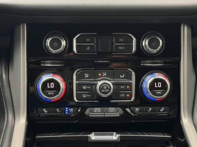 Certified 2022 GMC Yukon XL Denali AWD/4WD image 24