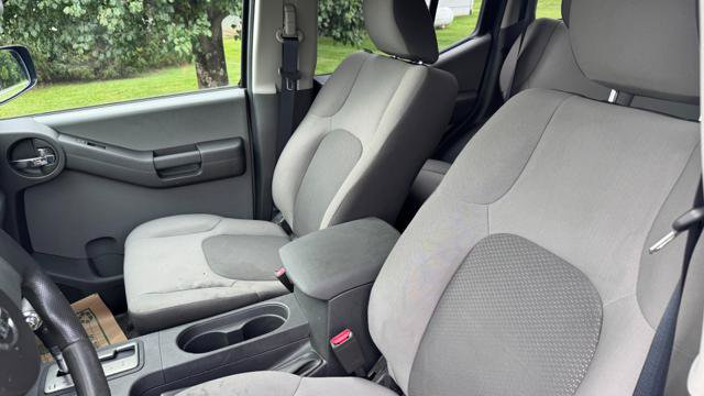 Used 2013 Nissan Xterra S w/ Value Package AWD/4WD image 10