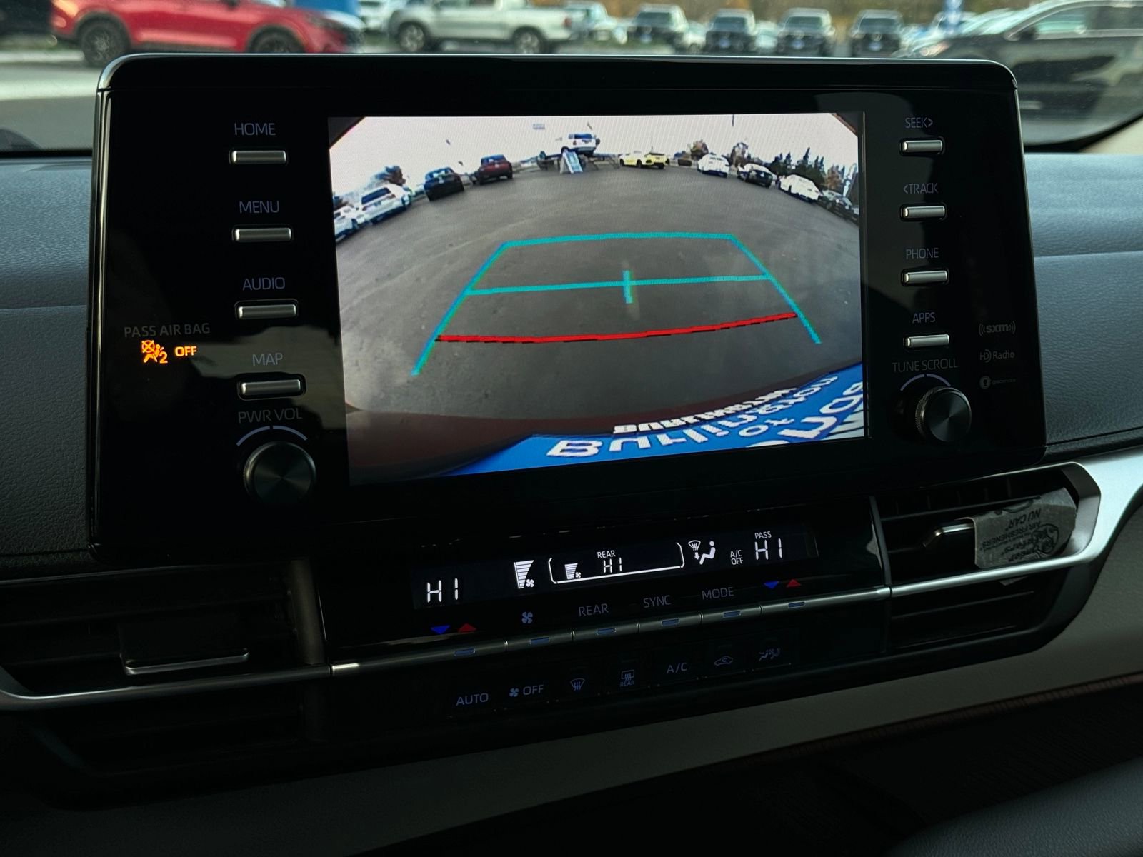 Used 2022 Toyota Sienna LE image 22