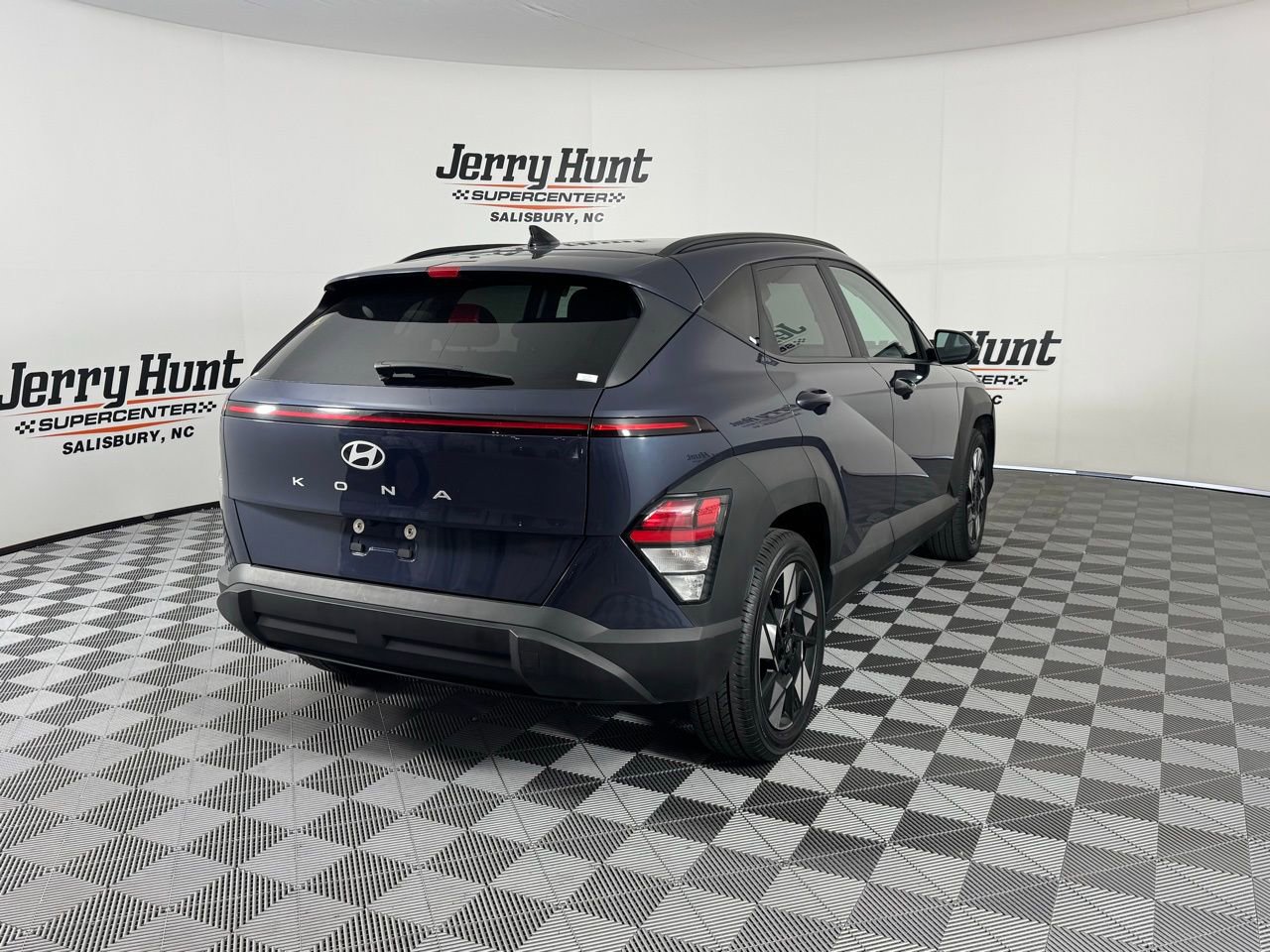 Used 2025 Hyundai Kona SEL image 10