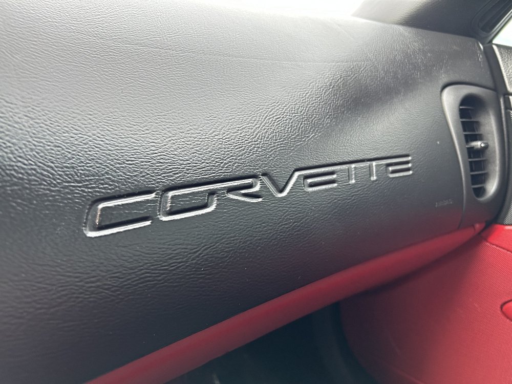 Used 2013 Chevrolet Corvette Grand Sport w/ 2LT Preferred Equipment Group RWD image 17