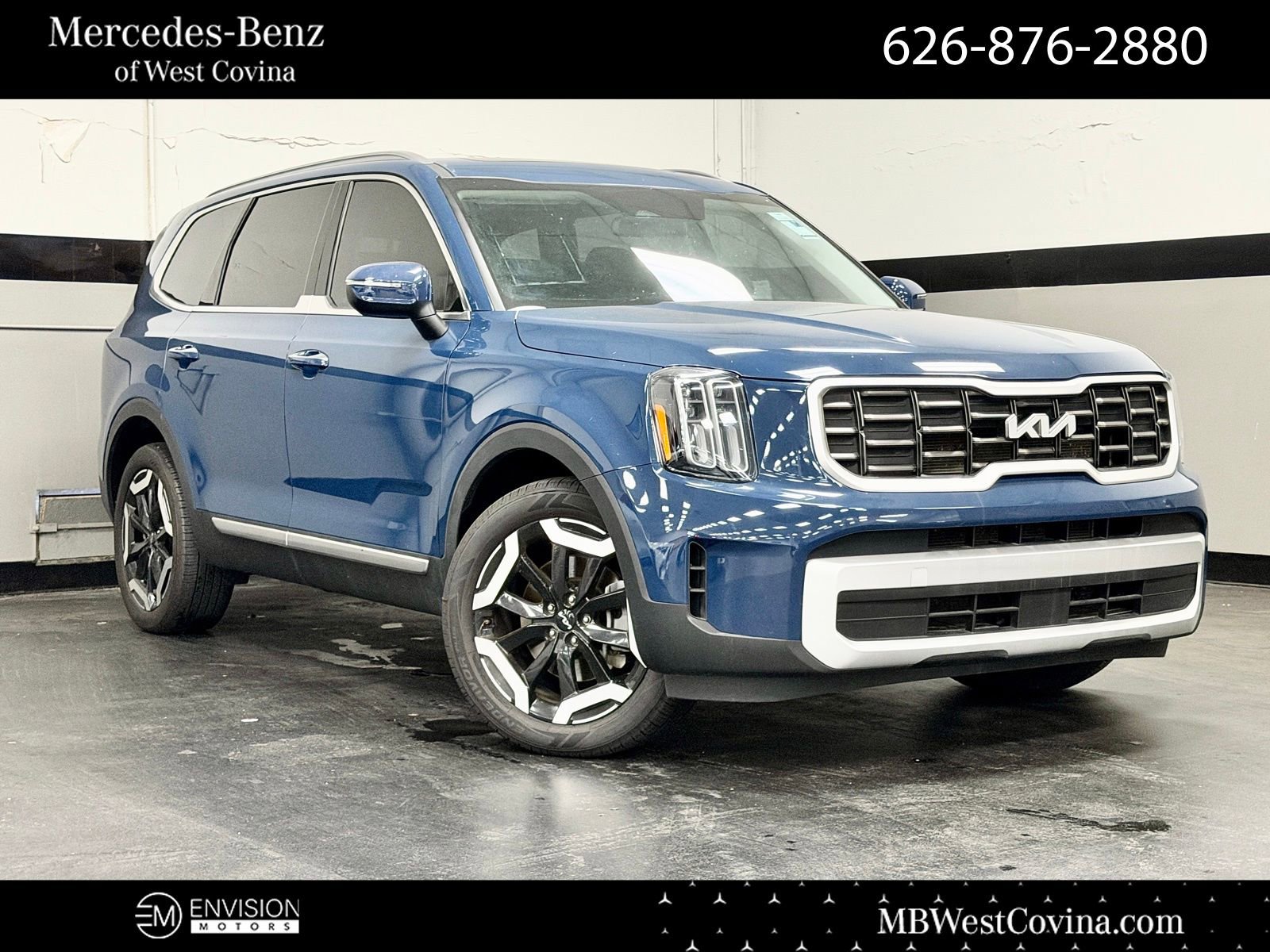 Used 2025 Kia Telluride S image 1