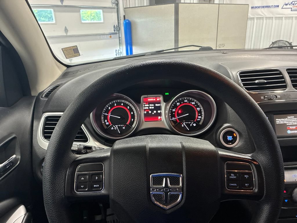 Used 2017 Dodge Journey SE w/ Flexible Seating Group FWD image 15