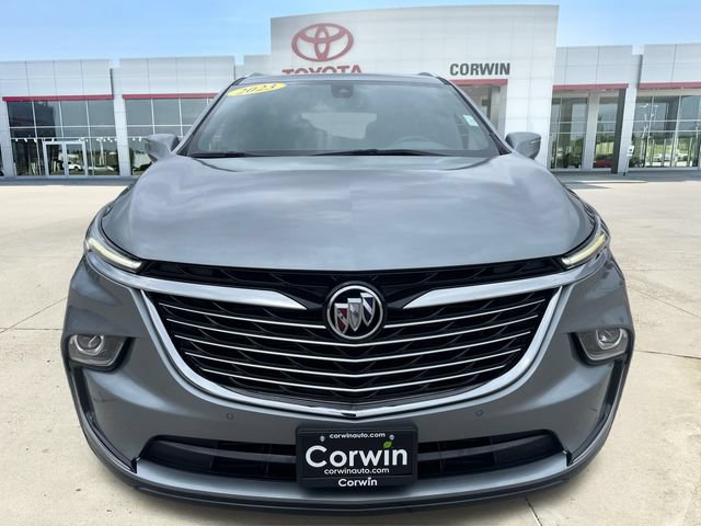 Used 2023 Buick Enclave Essence AWD/4WD image 8
