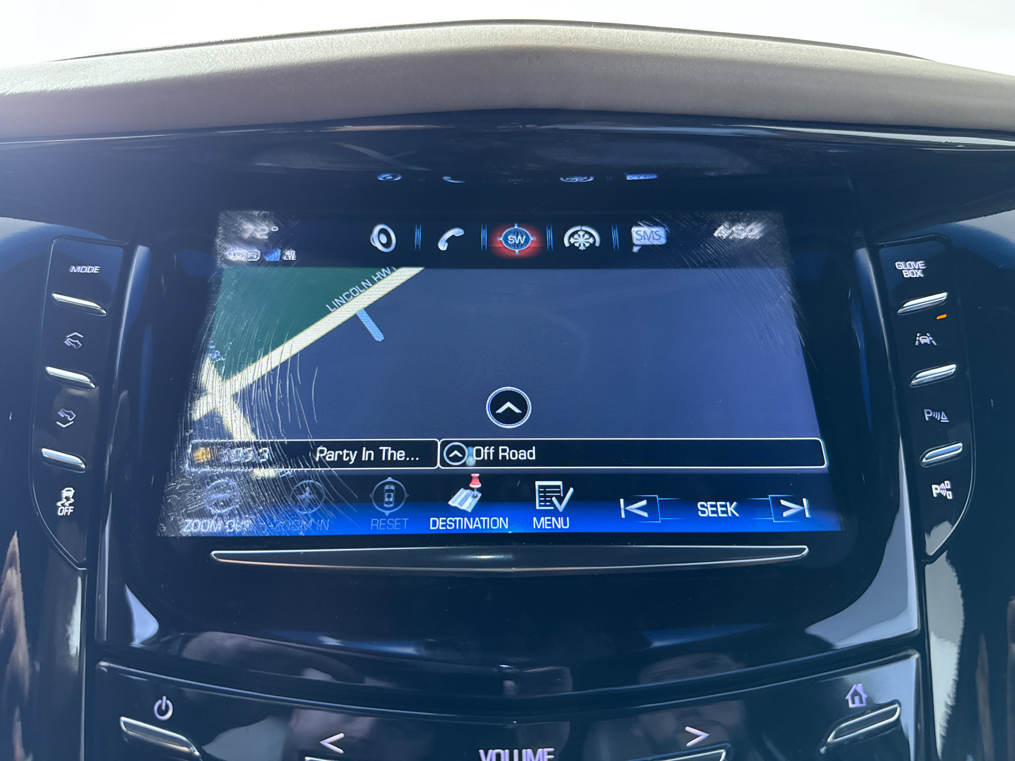Used 2018 Cadillac Escalade Platinum AWD/4WD image 29