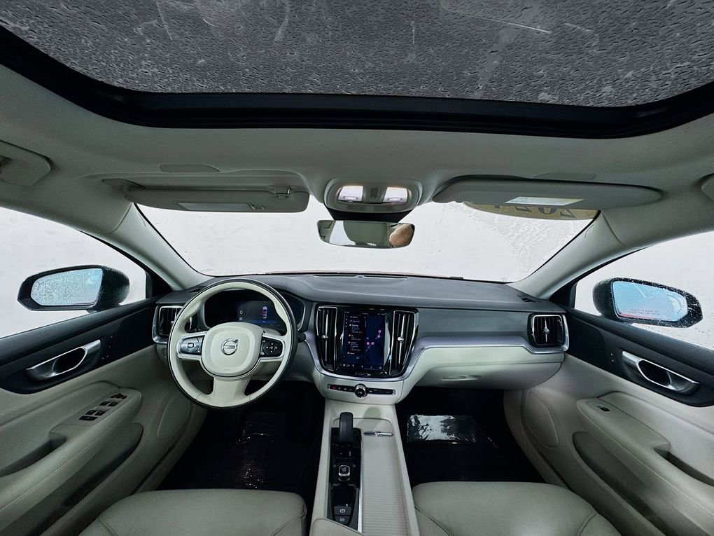 Used 2024 Volvo S60 B5 Core image 36