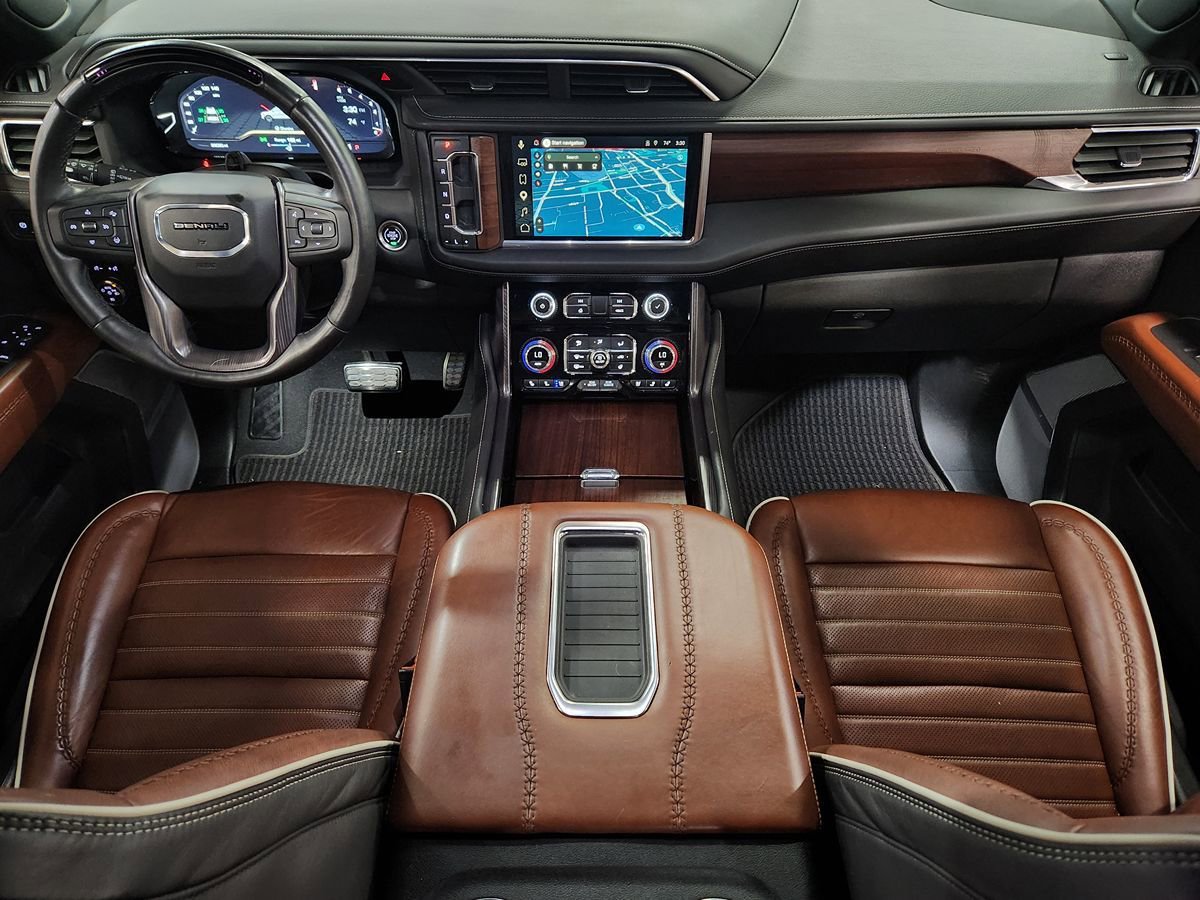 Used 2024 GMC Yukon XL Denali Ultimate AWD/4WD image 49
