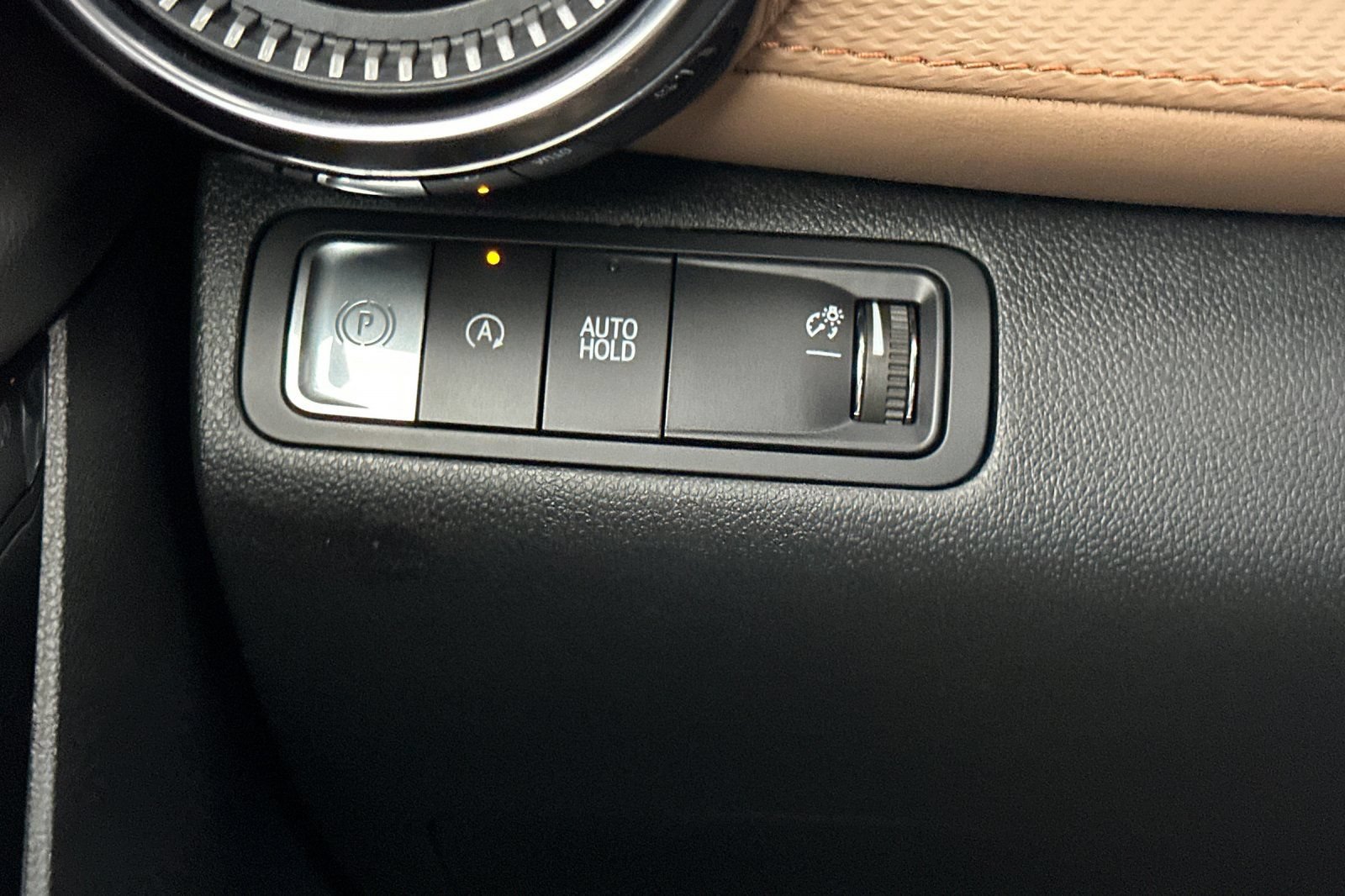 Used 2025 Chevrolet Equinox ACTIV FWD image 36