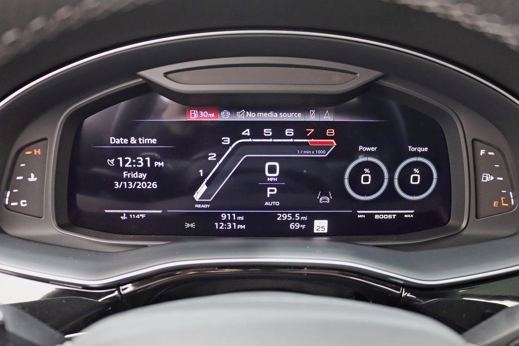 Used 2026 Audi RS Q8 performance image 17