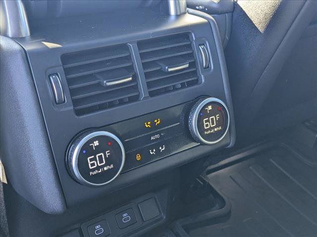 Certified 2025 Land Rover Discovery S AWD/4WD image 18