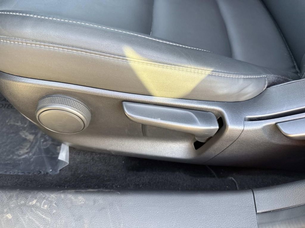 Certified 2025 MAZDA CX-30 AWD 2.5 S w/ Select Sport Pkg image 29