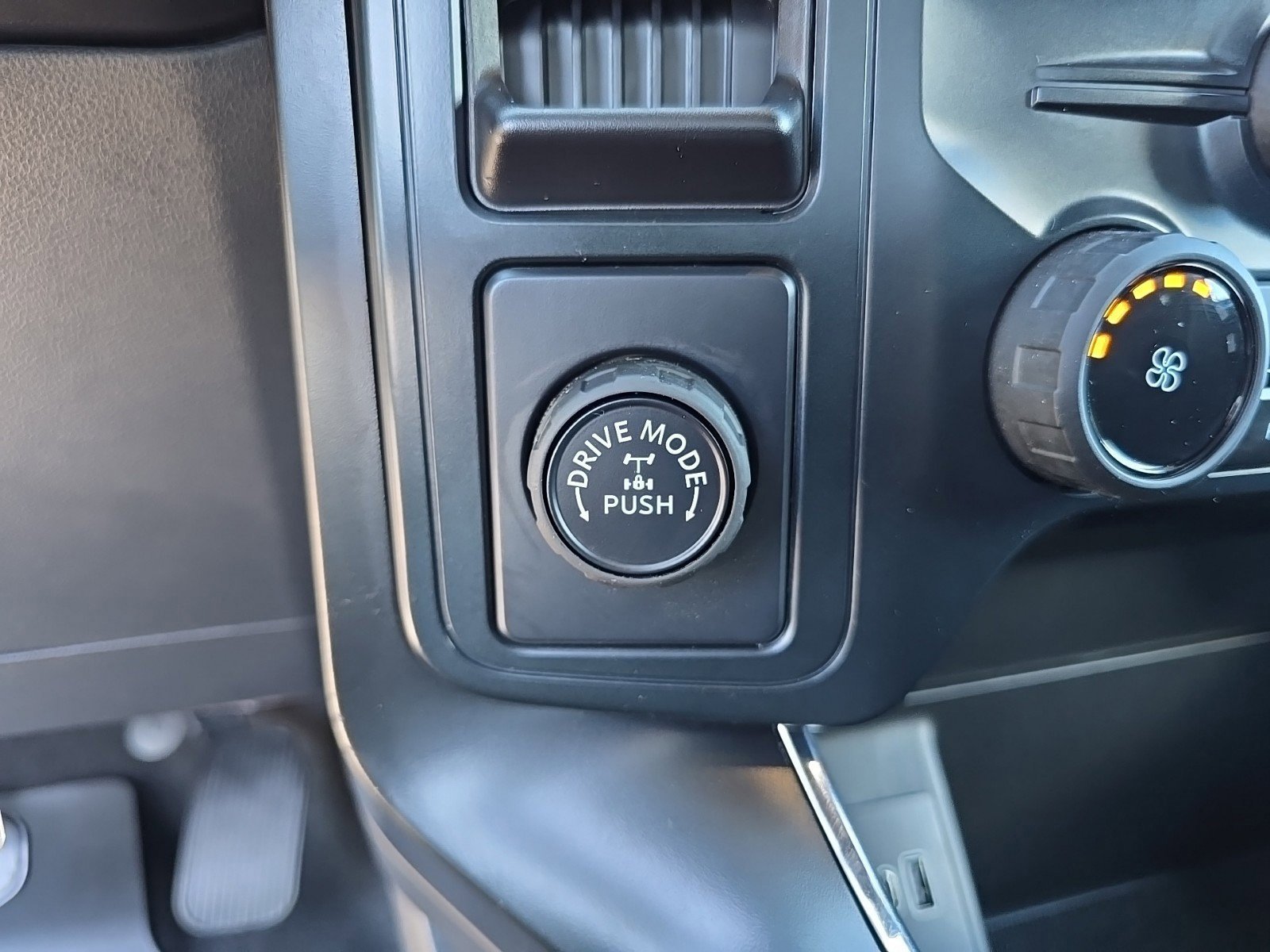 New 2025 Ford F150 STX w/ STX Black Appearance Package image 20