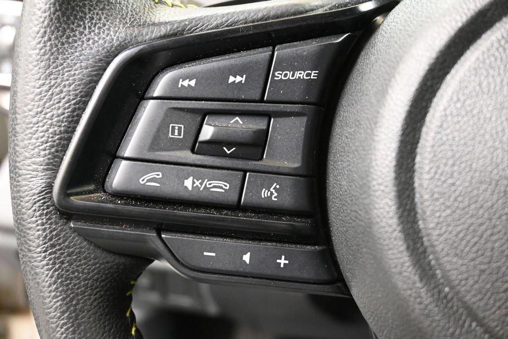 Certified 2025 Subaru Outback Onyx Edition AWD/4WD image 24