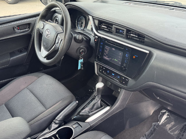 Used 2019 Toyota Corolla LE FWD image 9