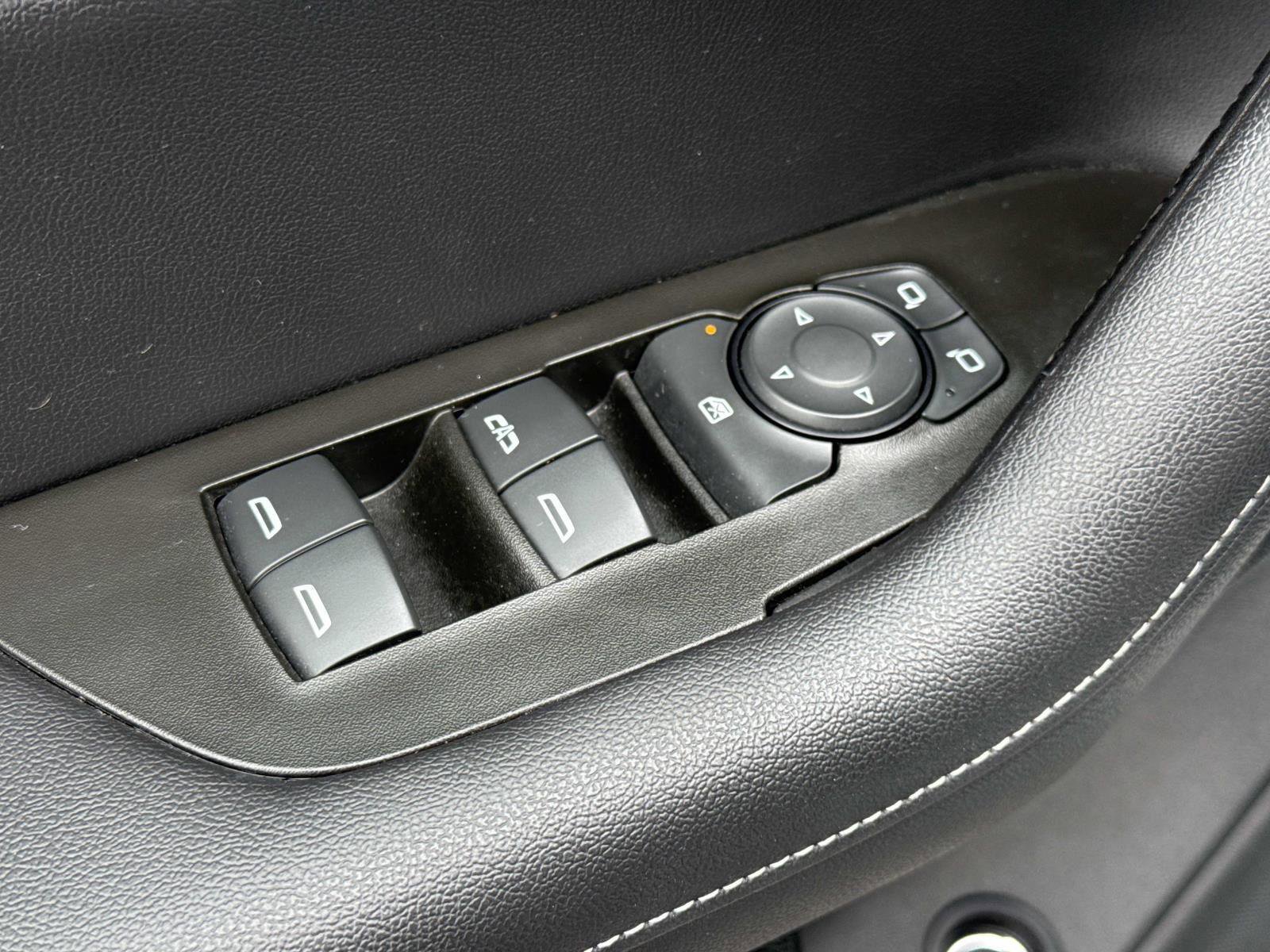 Used 2023 Chevrolet Blazer LT w/ Convenience Package image 16