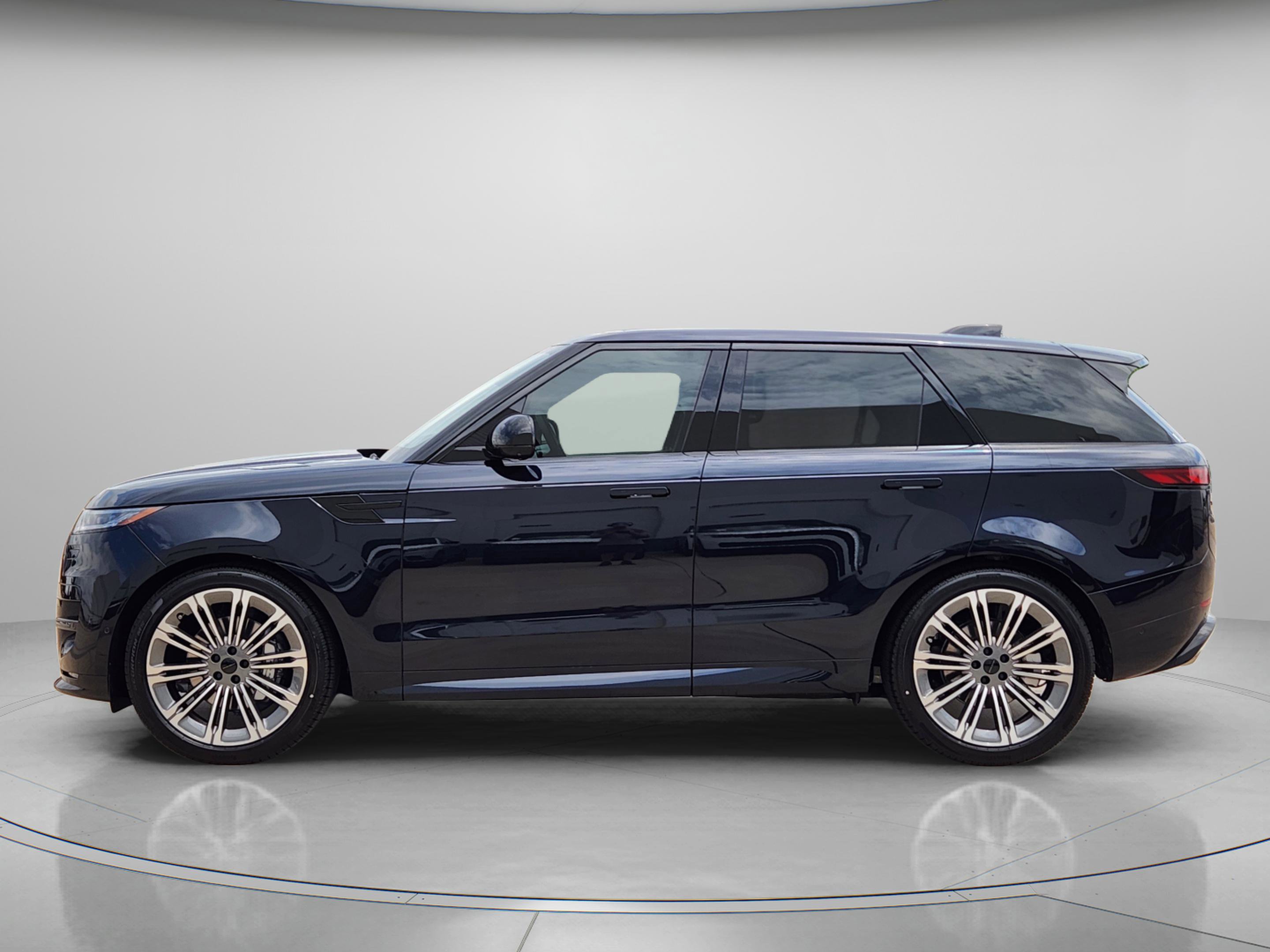 New 2026 Land Rover Range Rover Sport Dynamic SE AWD/4WD video 2