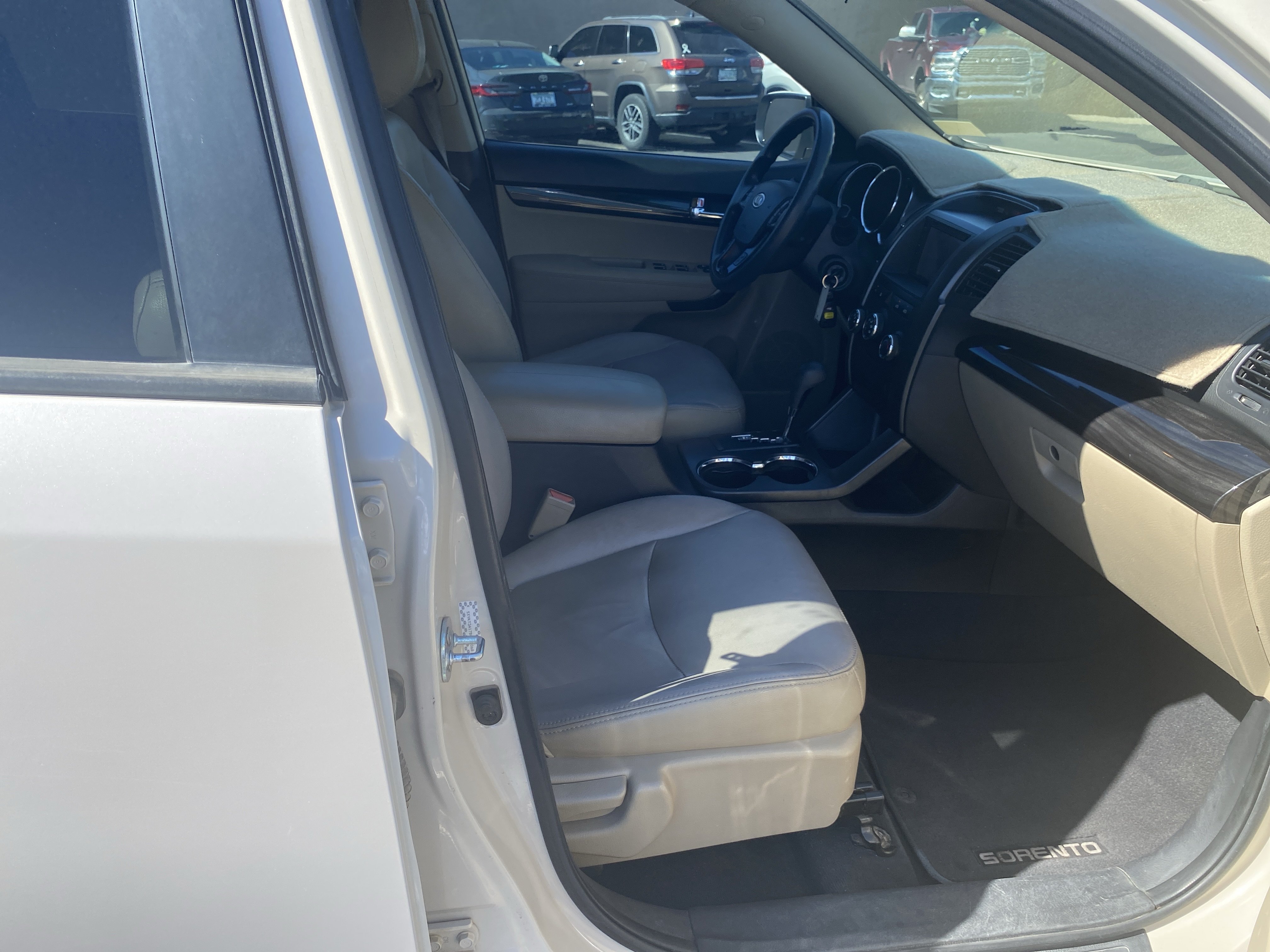 Used 2011 Kia Sorento 2WD image 22