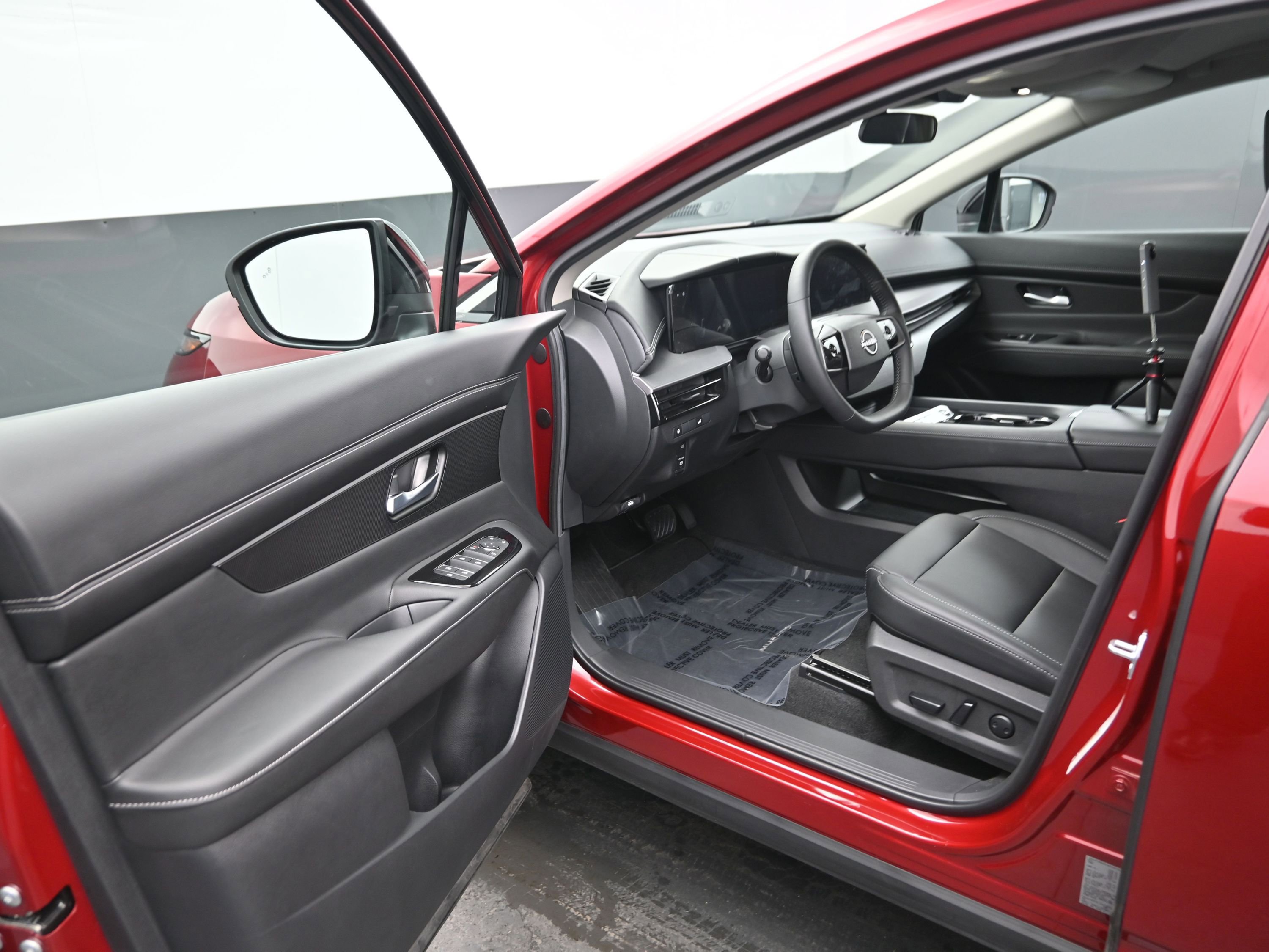 Certified 2025 Nissan Murano SV image 9