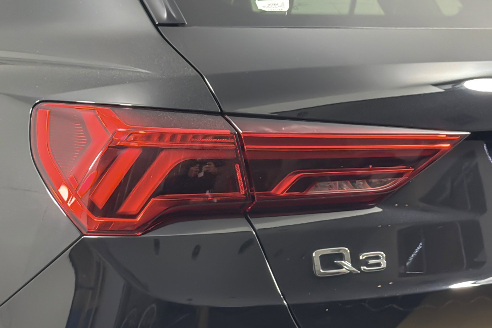 Used 2023 Audi Q3 2.0T Premium w/ Convenience Package AWD/4WD image 26