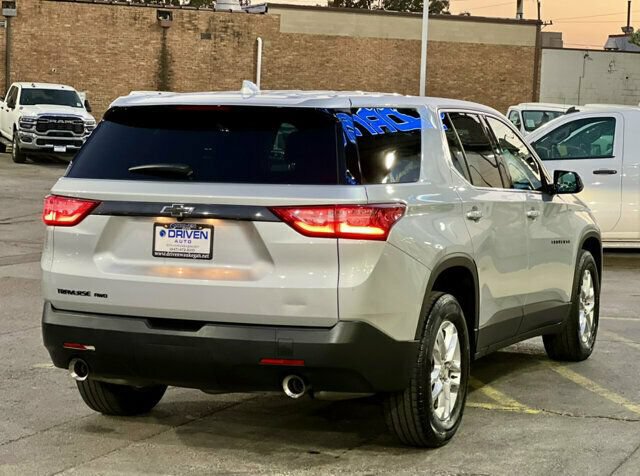 Used 2019 Chevrolet Traverse LS w/ LPO, Blackout Package AWD/4WD image 31