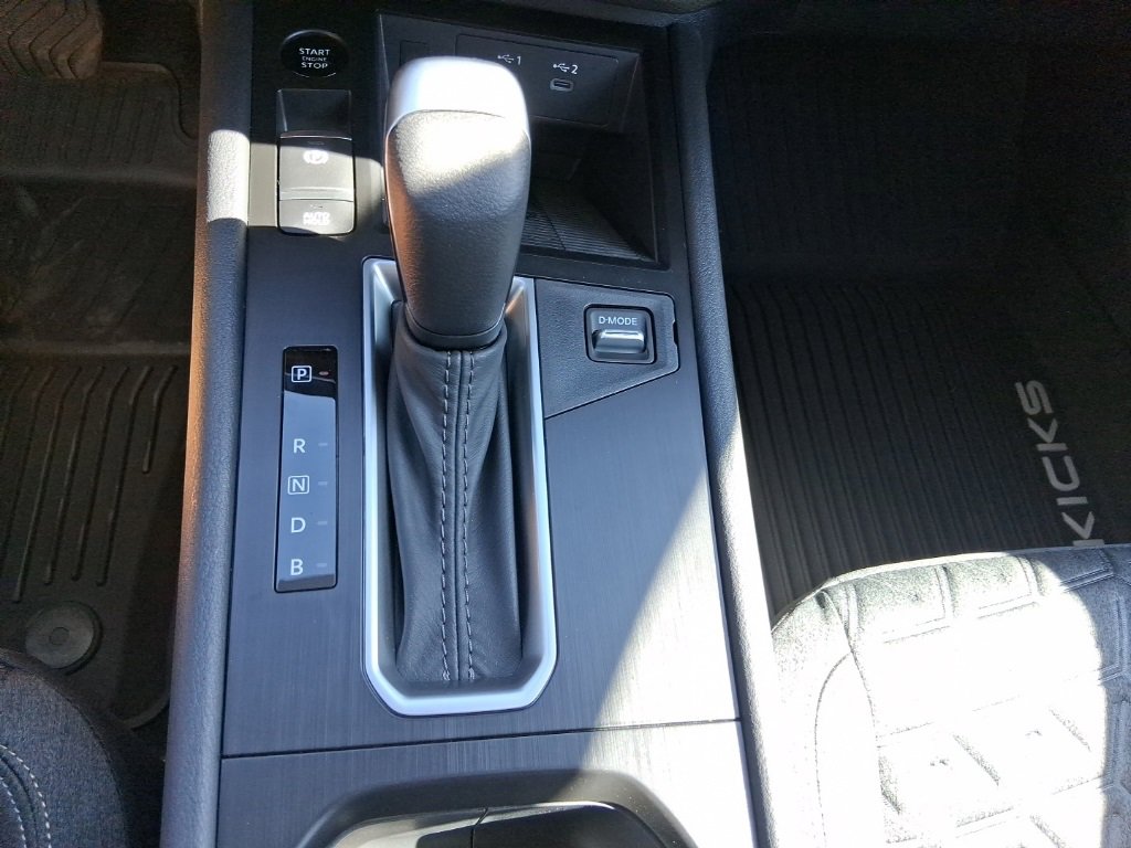 New 2026 Nissan Kicks SV w/ Cold Weather Package image 15