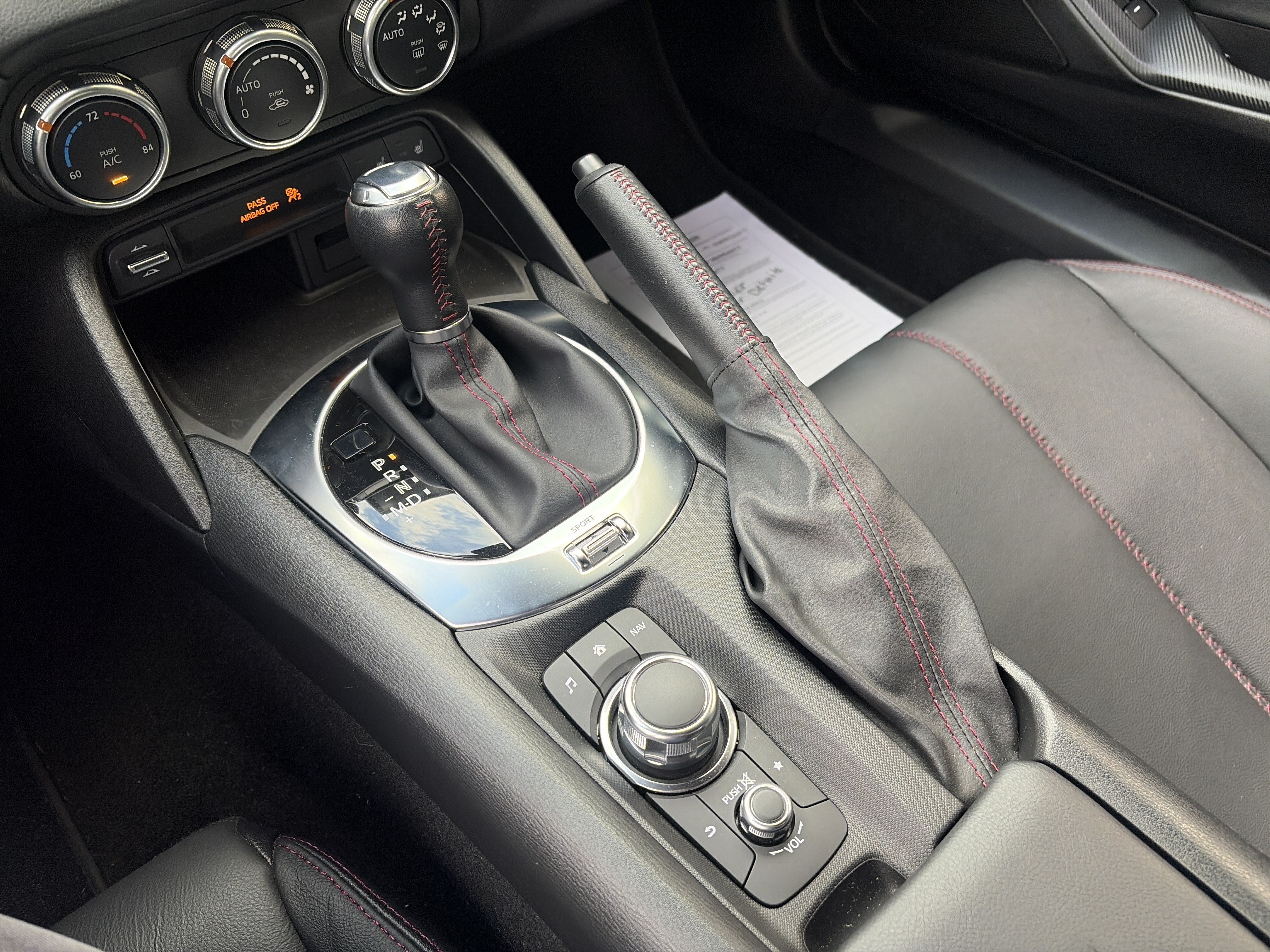 Used 2019 MAZDA MX-5 Miata RF Grand Touring RWD image 32