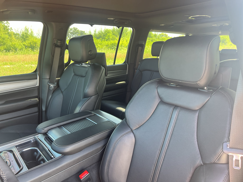 New 2026 Jeep Grand Wagoneer L Limited AWD/4WD image 18