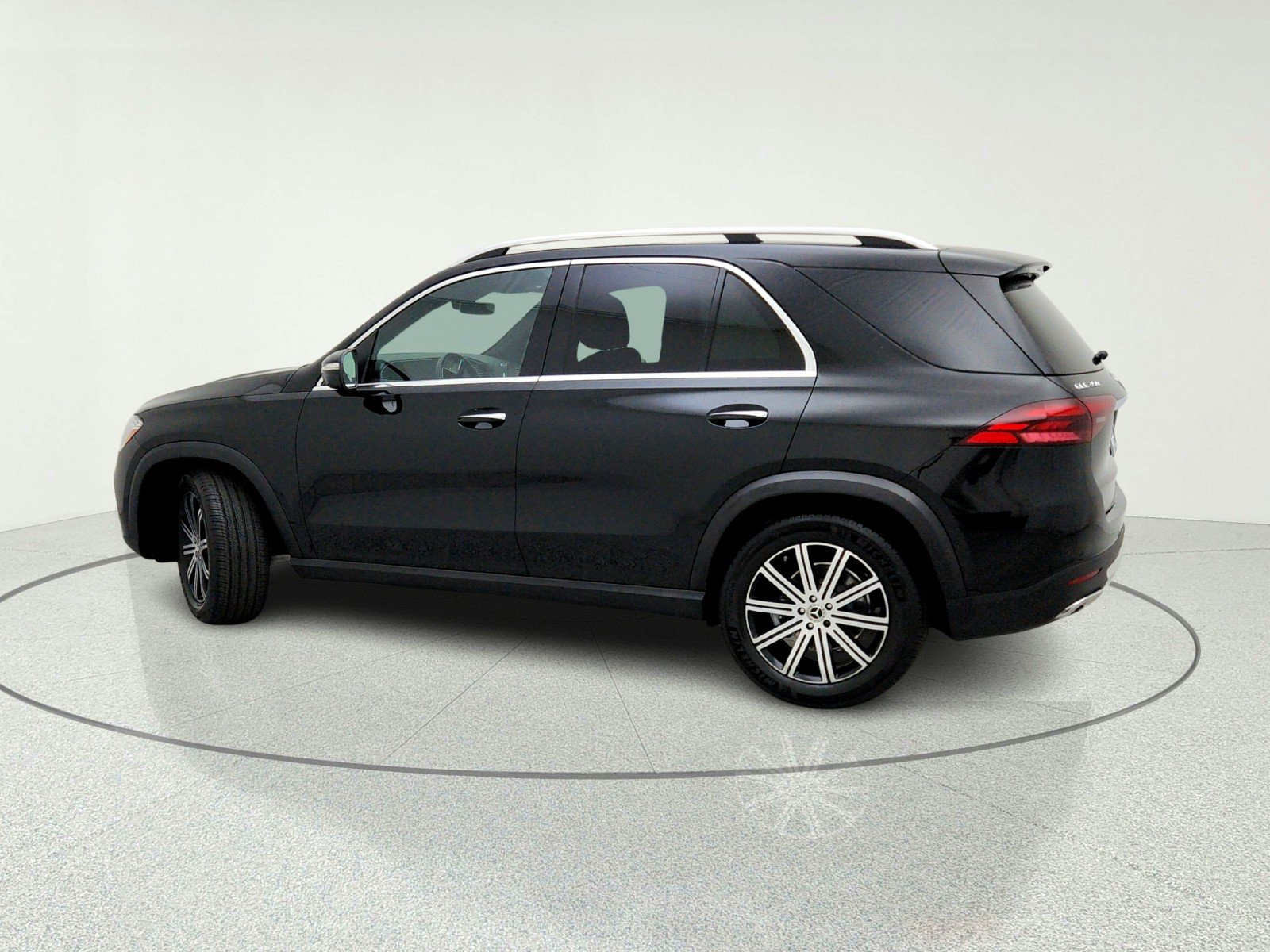 Certified 2026 Mercedes-Benz GLE 350 4MATIC image 13