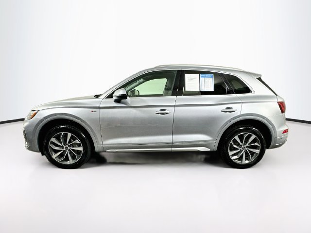 Used 2023 Audi Q5 2.0T Premium Plus w/ Premium Plus Package AWD/4WD image 4