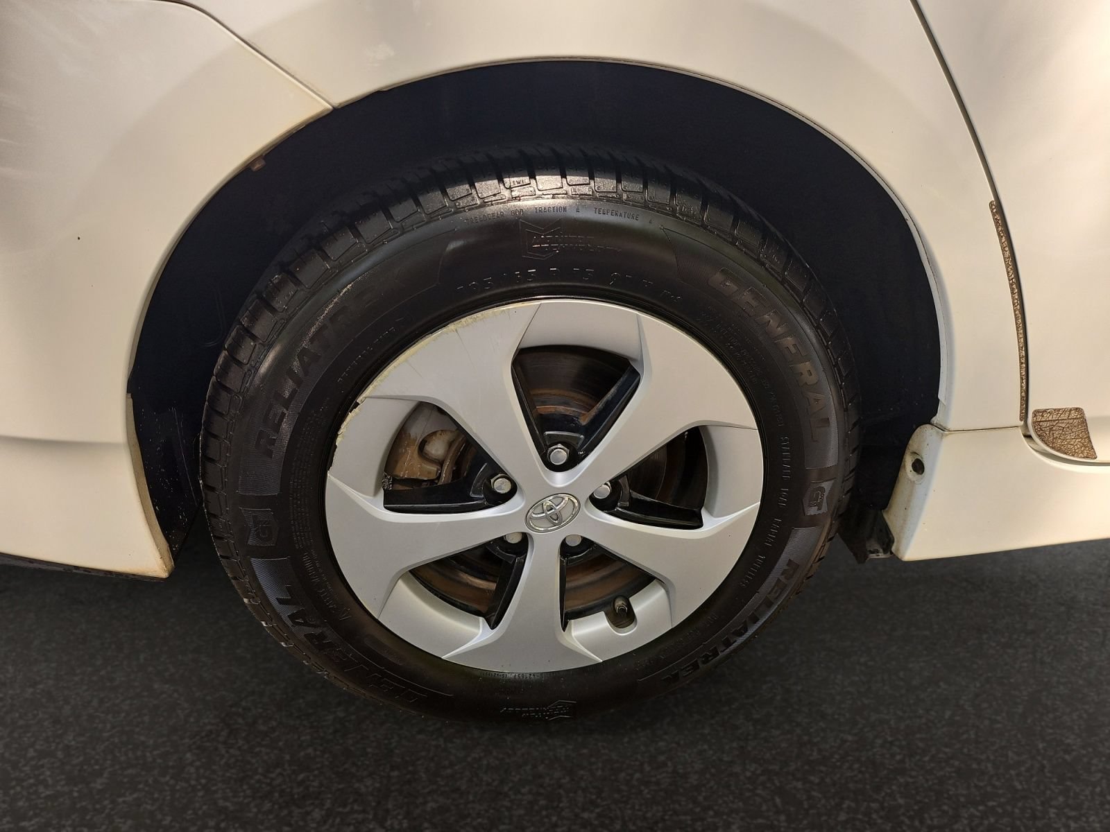 Used 2013 Toyota Prius Two FWD image 40