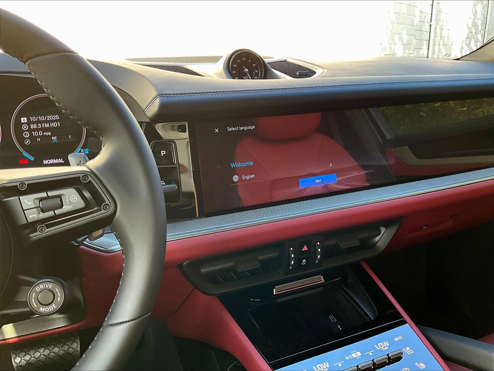 New 2026 Porsche Cayenne Coupe image 9