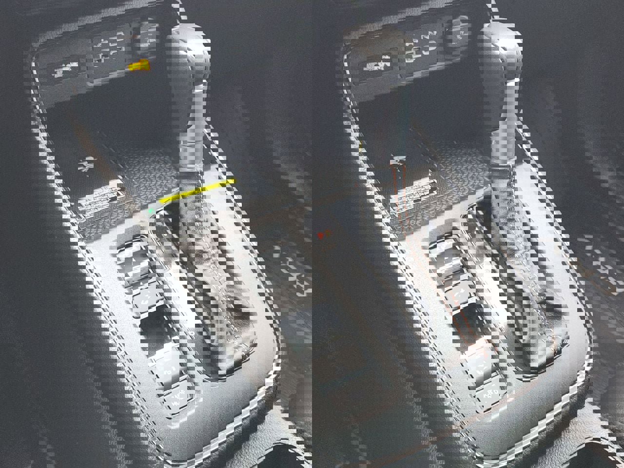 Used 2025 Honda CR-V Sport Touring image 19