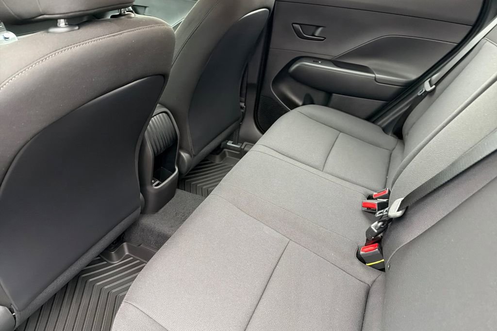 New 2026 Hyundai Kona SE image 10