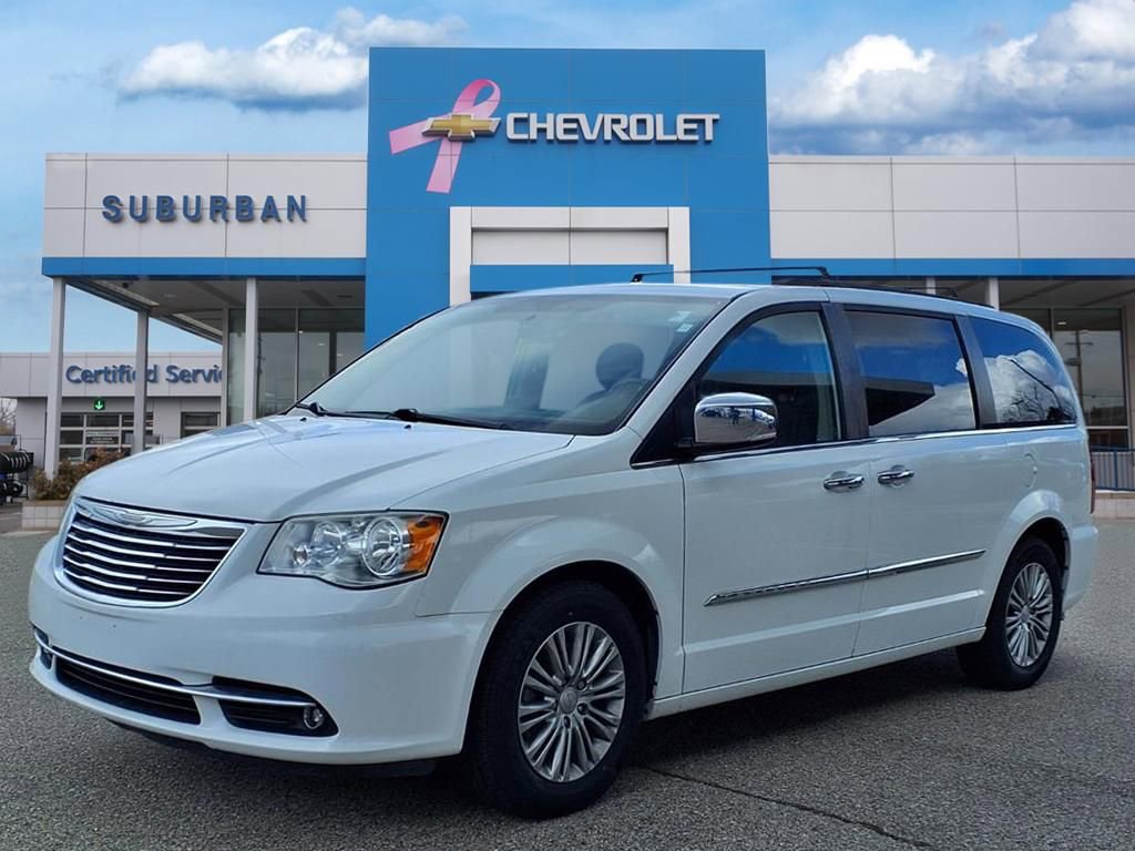 Used 2016 Chrysler Town & Country Touring-L