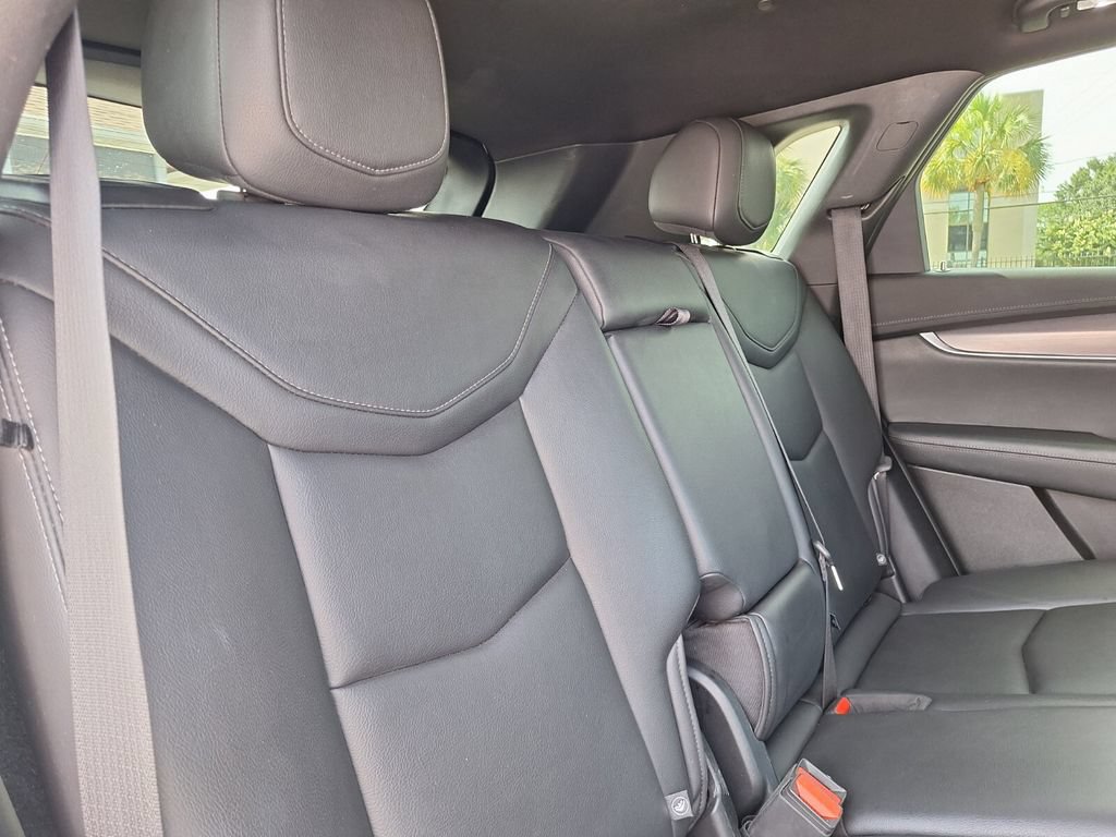 Certified 2023 Cadillac XT5 Luxury FWD image 29