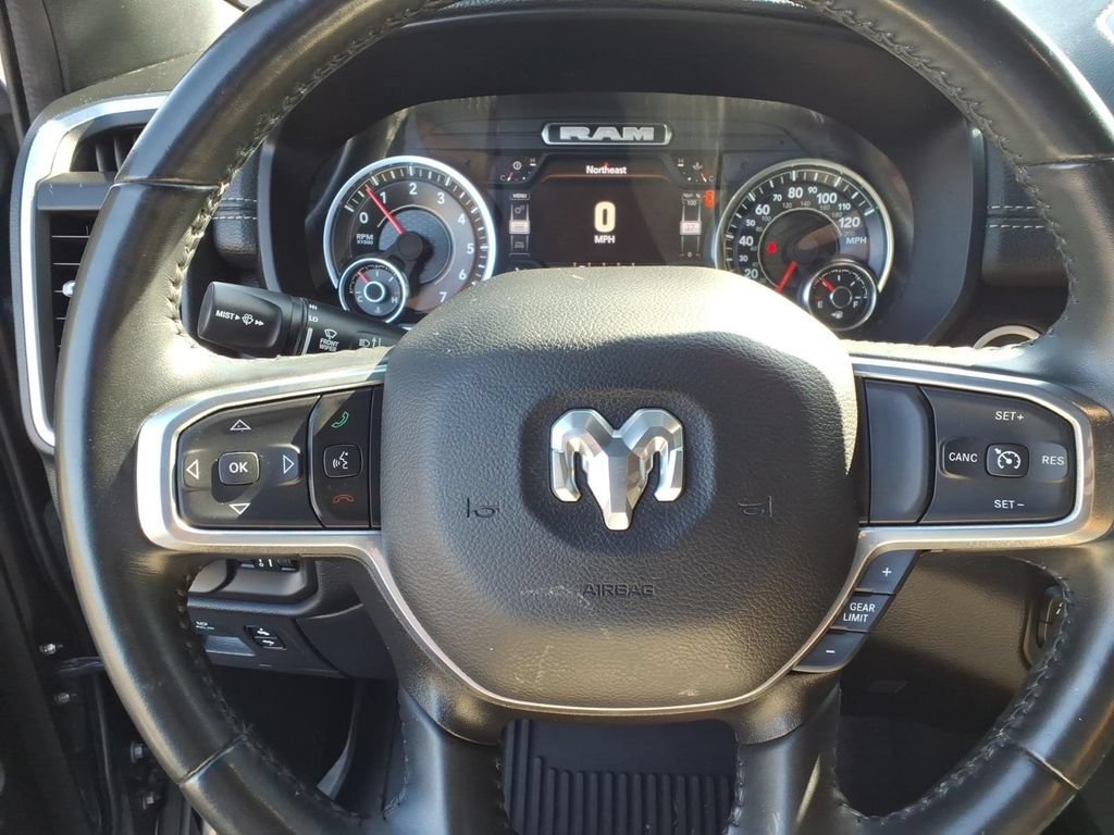 Used 2023 RAM 1500 Laramie AWD/4WD image 21