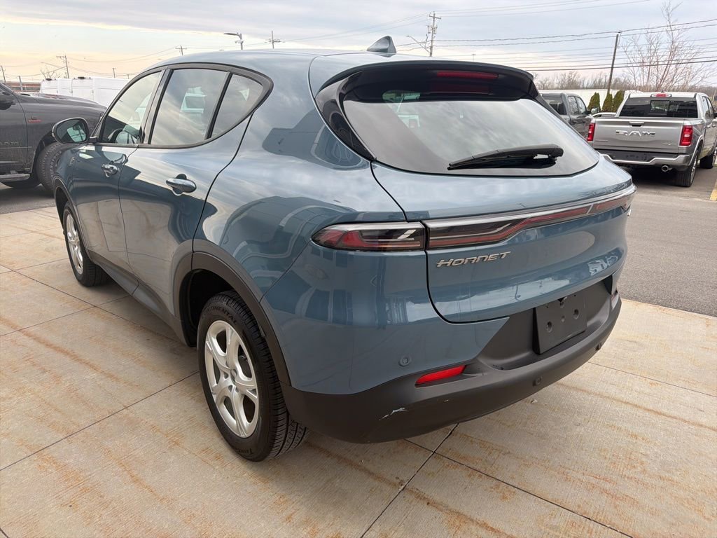 Used 2023 Dodge Hornet GT w/ Cold Weather Group AWD/4WD image 3