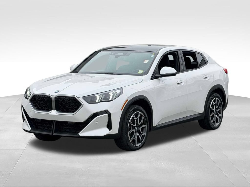 Used 2026 BMW X2 xDrive28i AWD/4WD video 3