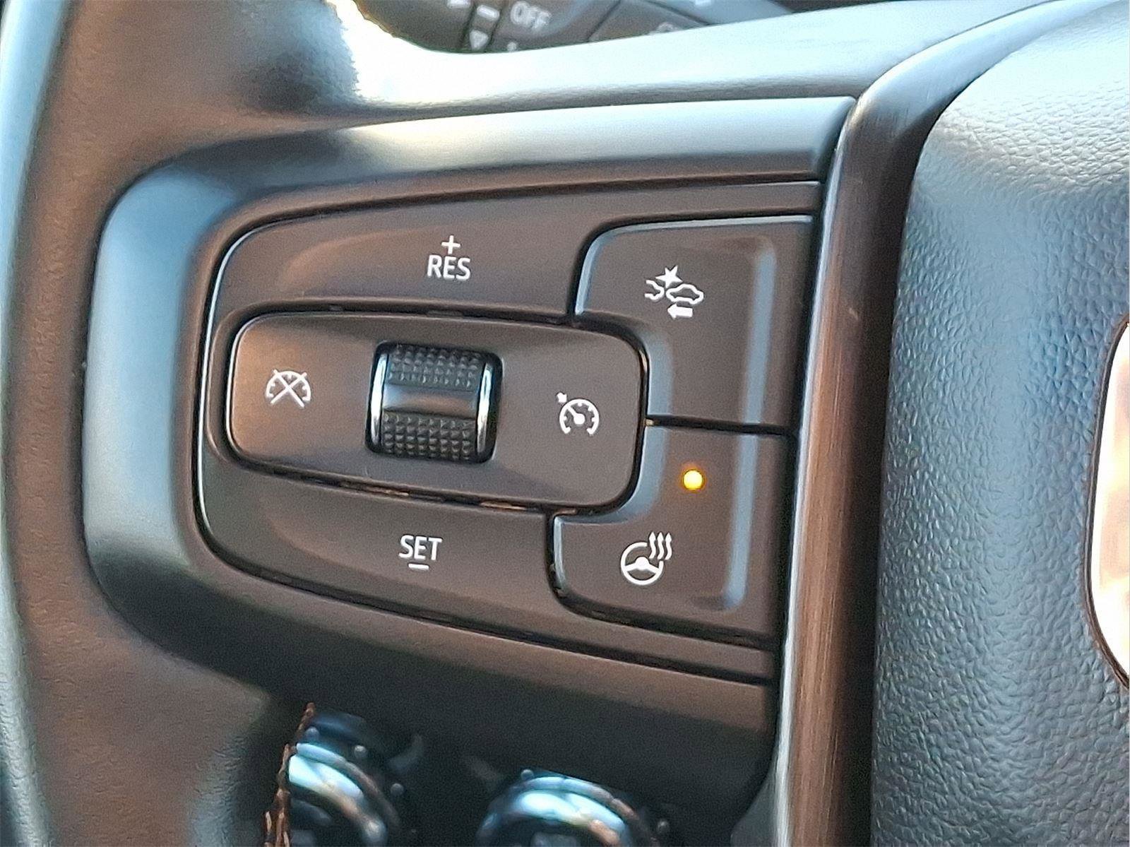 Used 2024 GMC Sierra 3500 AT4 w/ AT4 Premium Plus Package image 19