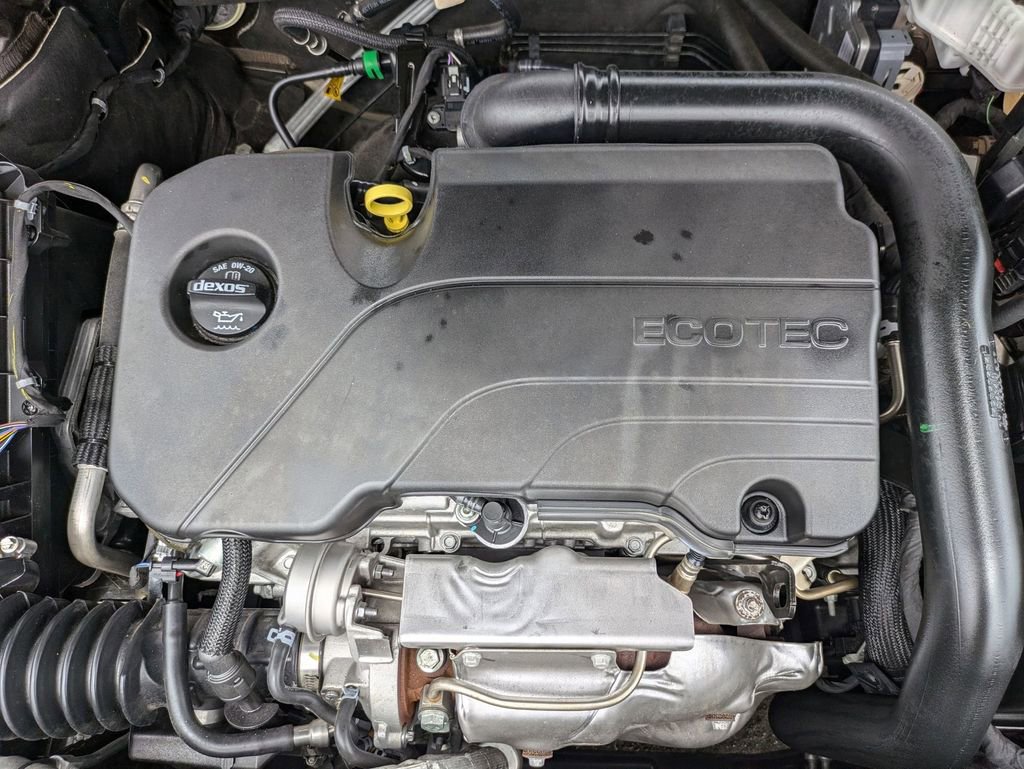 Used 2024 Chevrolet Malibu LT image 34