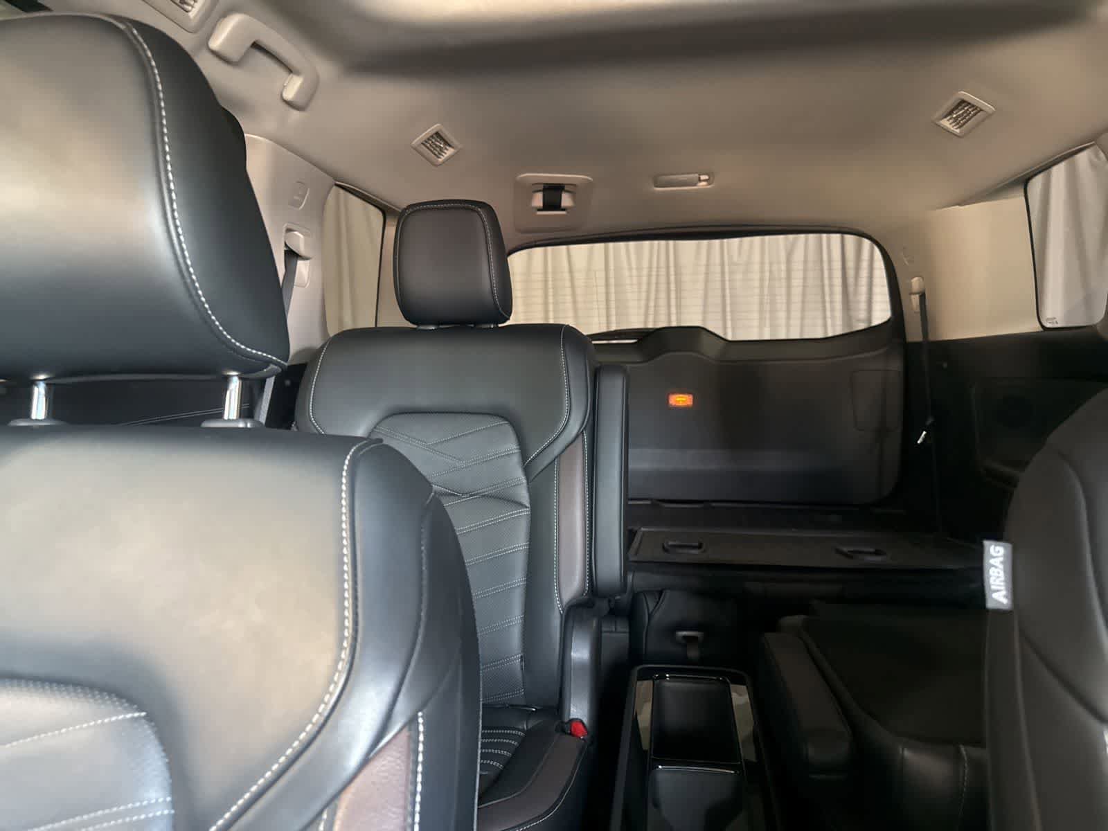Used 2023 Nissan Pathfinder Platinum FWD image 22