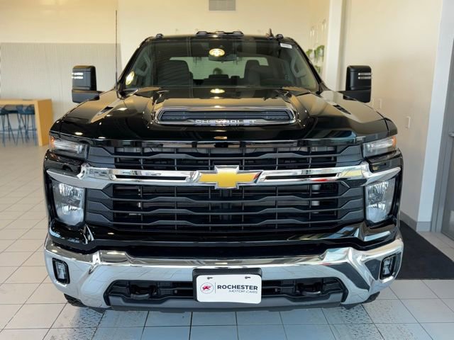 Used 2025 Chevrolet Silverado 3500 LT w/ Convenience Package image 34