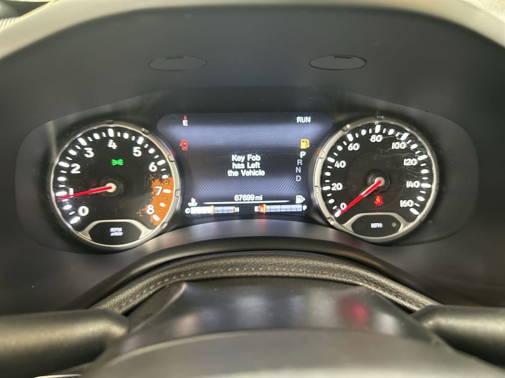 Used 2018 Jeep Renegade Trailhawk image 13