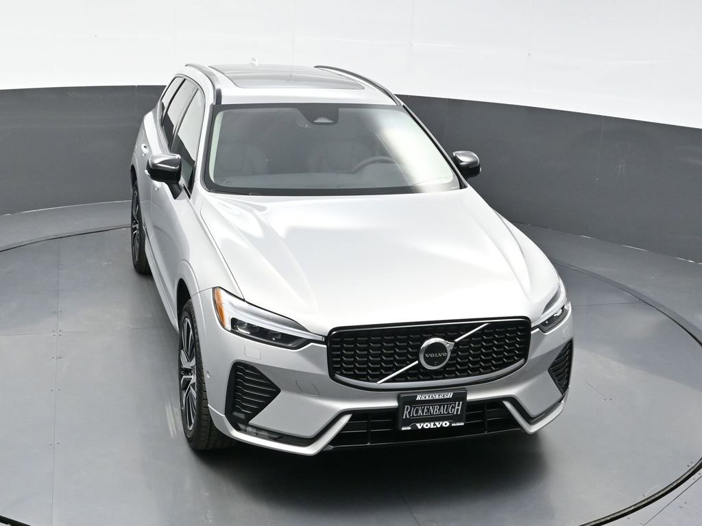 Used 2025 Volvo XC60 B5 Plus w/ Climate Package image 26