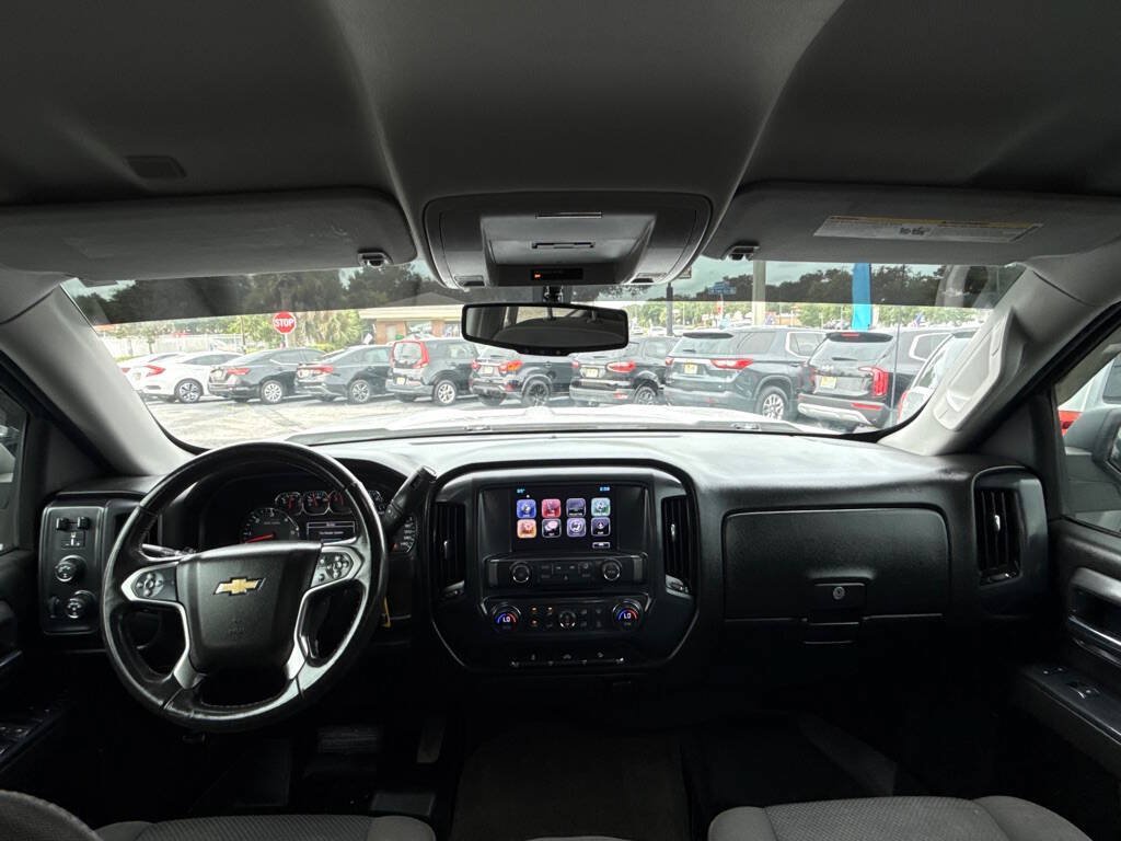 Used 2017 Chevrolet Silverado 1500 LT w/ All Star Edition AWD/4WD image 19
