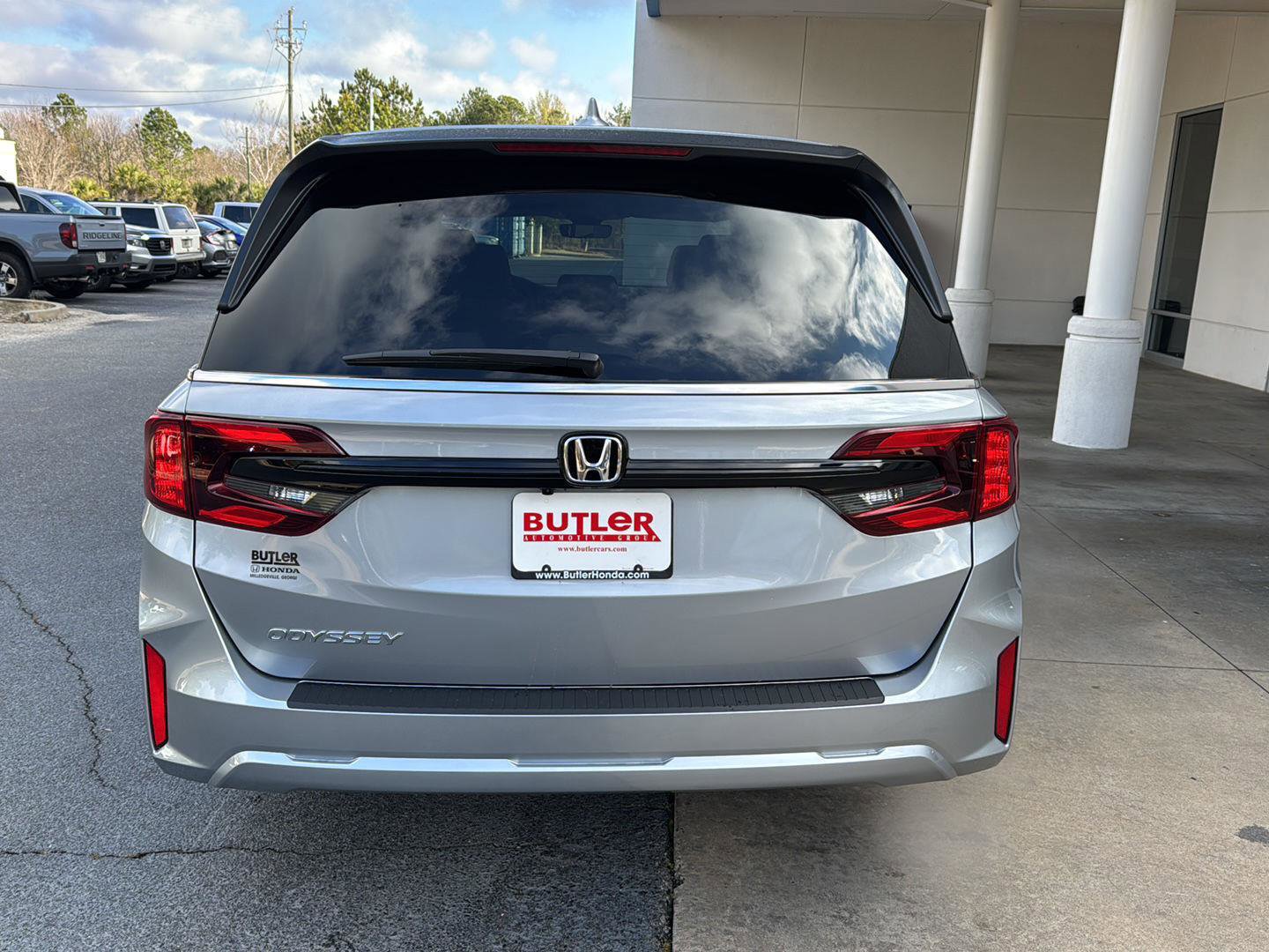 New 2026 Honda Odyssey EX-L image 4