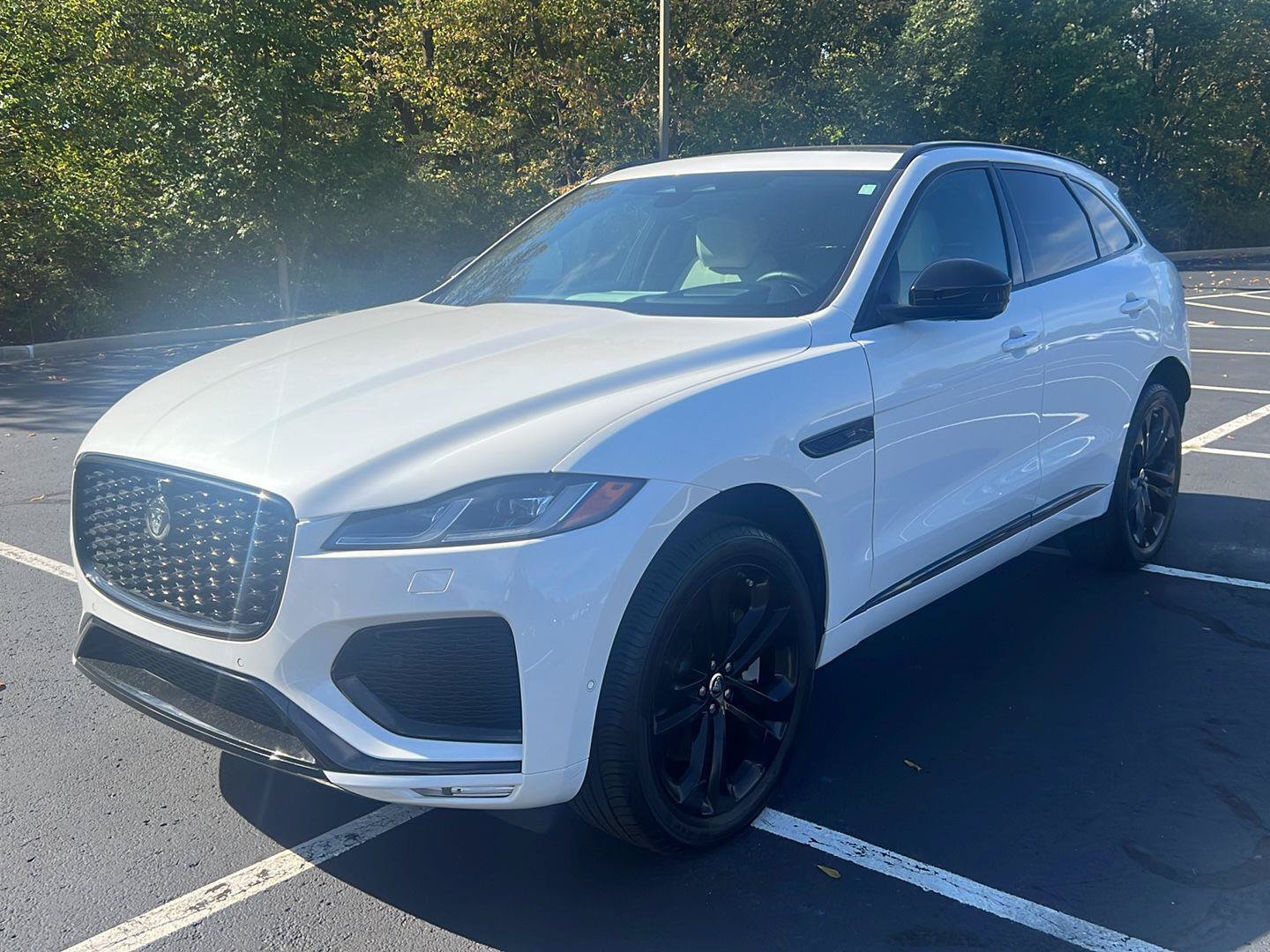 Certified 2026 Jaguar F-PACE R-Dynamic S AWD/4WD image 1