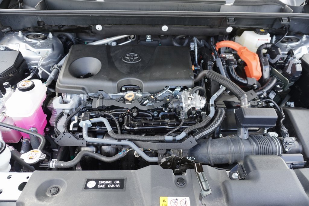 Used 2025 Toyota RAV4 XSE image 26